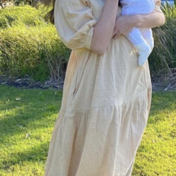 Daughters of India Ela dress in chamomile - Picture 5 of 8